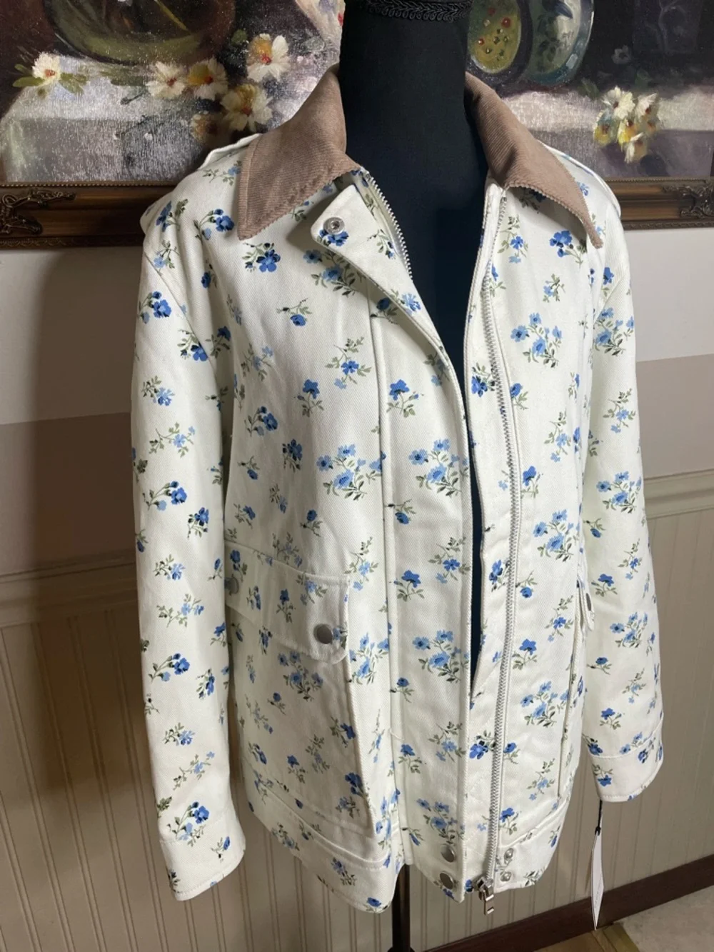Bagatelle oversized Mixed Media Twill Floral Print Denim Jacket size small - Picture 4 of 15